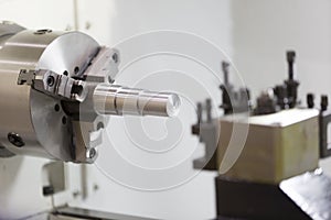CNC lathe machining turing automotive parts