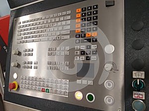 Desk CNC router machine Heidenhain photo