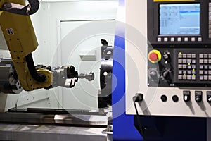 CNC machining center with collaborative robot