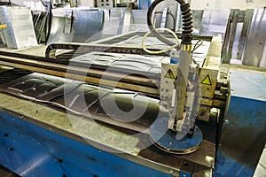 CNC programmable laser plasma cutting machine, modern industrial metalwork technology