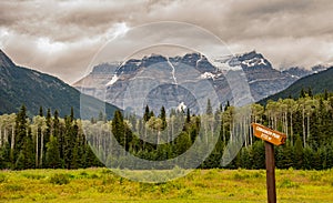 Cnnamon peak in the Canadian Rockies