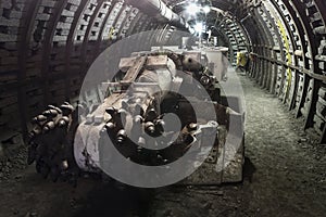 Coal extraction: Coal mine combine