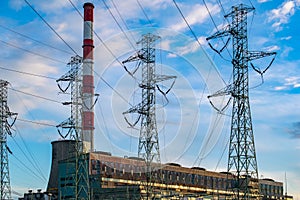 Coal-fired power plant with chimneys