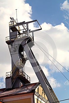 Coal mine headgear tower