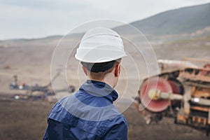 Coal mining in surface mine