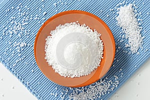 Coarse grained salt