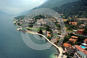 Coast of Lago di Garda lake