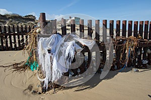 Coastal debris. Marine and beach pollution.