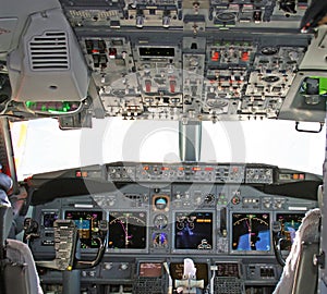 Cockpit 2