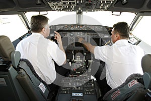 Cockpit pilots