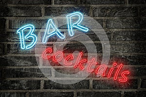 Cocktail bar neon sign