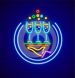 Cocktail restaurant neon sign icon sparkling wine