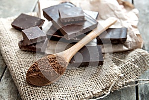 Cacao polvere un buio cioccolato 