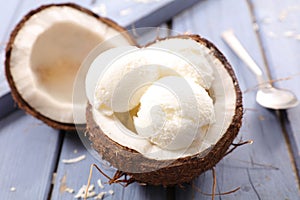 Coconut ice cream