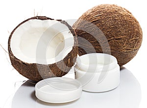 Coconut and moisturizer cream