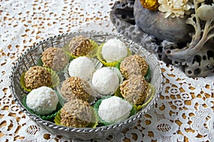 Coconut and nut candy