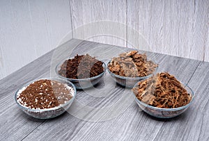 Coconut substrate peat and coconut chips with fibers