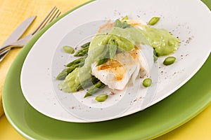Cod with asparagus