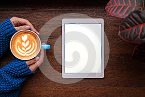 Coffe and tablet