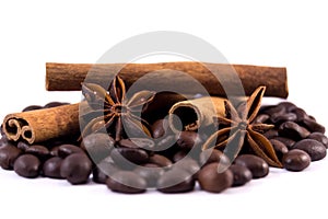 Coffee beans anise and cinnamon sticks