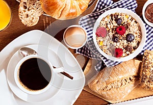 Coffee and cereal breakfast