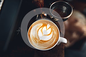 Coffee-Make coffee from the machine at home,Coffee in a cup