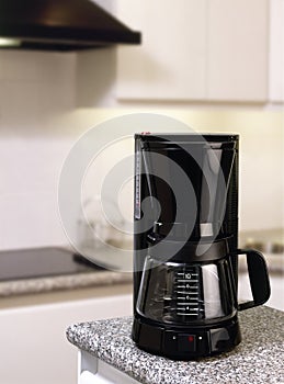 Coffee maker and boiler machine