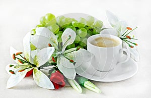 Coffee with marzipan flowers