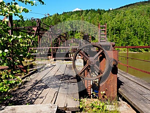 Cogwheel of old dam closing mechanism production