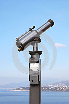 Coin operated telescope