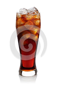 Cola with ice cubes in a glass.