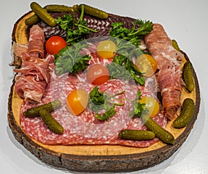 Cold cuts plate