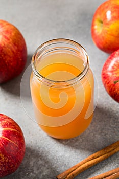 Cold Refreshing Apple Cider