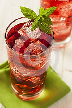 Cold Refreshing Berry Hibiscus Ice Tea