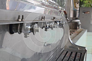 Cold water taps to drinks on the machine