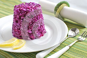 Coleslaw with red cabbage