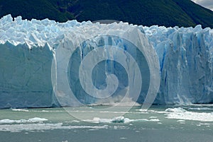 Collapse on the Perito Moreno Glacier