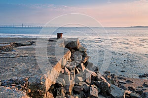 The collapsed wharf and bridge