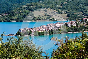 Colle di Tora on Lake Turano photo