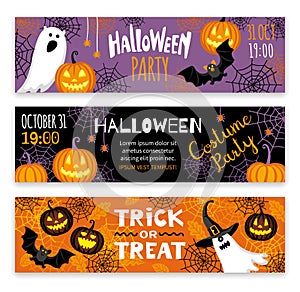 Collection of halloween banner templates.