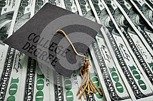 College Degree graduate money