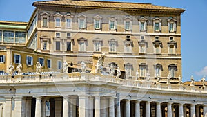 Collonade and the sculptures beneath