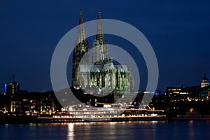 Kolínska voda katedrála nemecko 