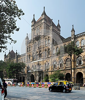 Colonial-era Gothik Design Elphinstone College in Mahatma Gandhi Road