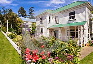 Colonial house in Akaroa