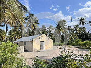 Colonial House on Ilha dos Porcos near Tofo