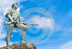 Colonial minuteman statue in Massachusetts