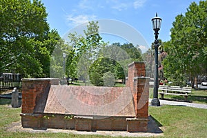 Colonial Park Cemetery