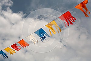 Color flutter flags