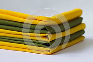 Color napkins